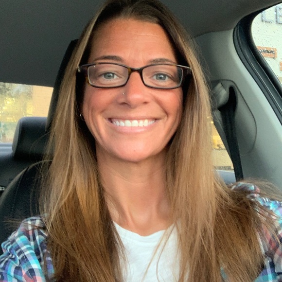 Meet your Posher, Kelly - Picture 1 of 1